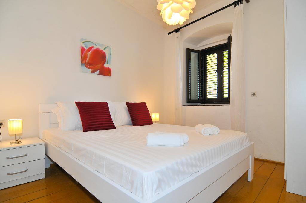 Holiday Home Maris Kotor Exteriér fotografie